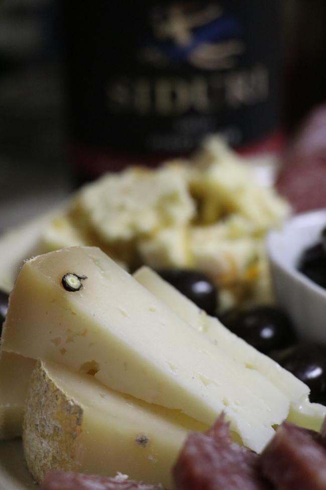pepeto cheese bellwether farms sonoma california