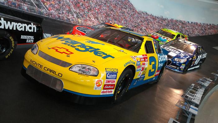 nascar hall of fame cars on track