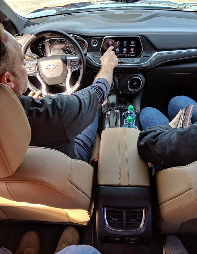 interior view of 2019 chevy blazer premium