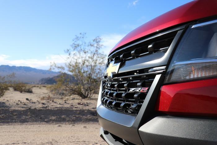 chevy colorado zr2 grille