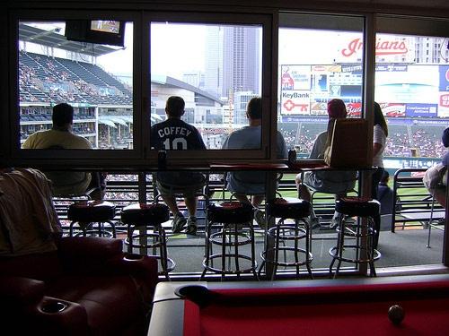 cle-indians-fancave