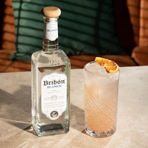 Bribón Paloma cocktail