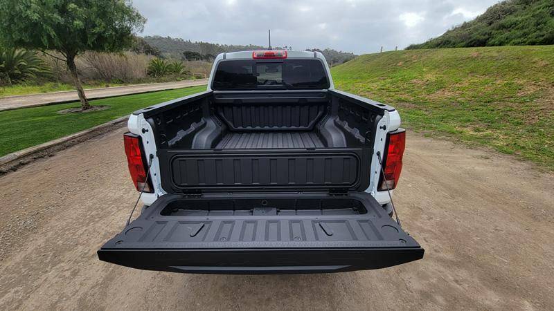 truck bed with tailgate box