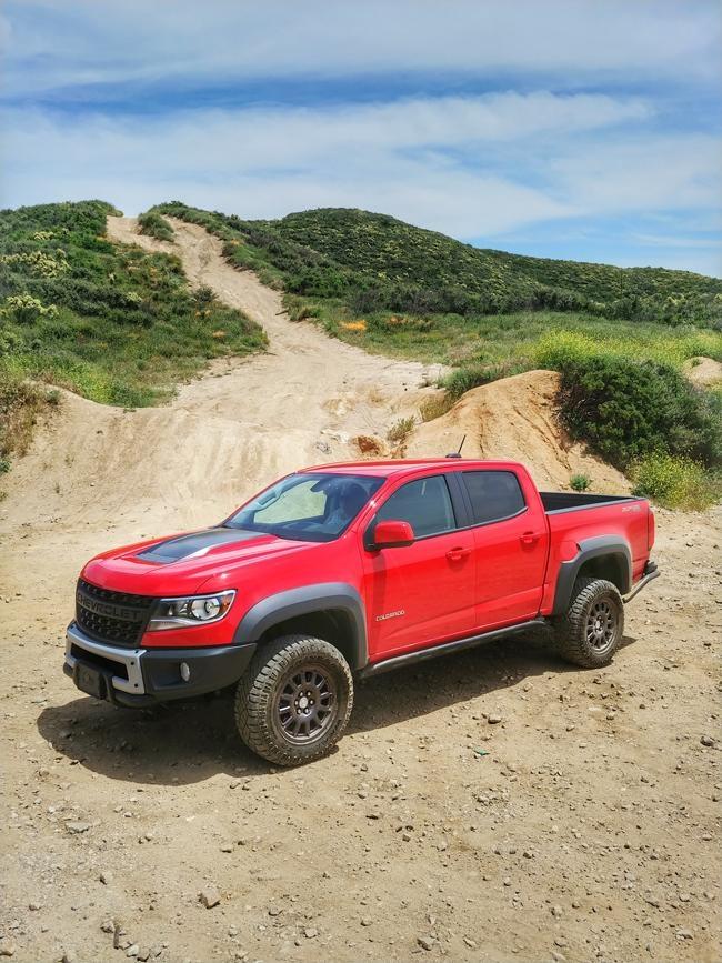 chevy colorado bison on trail