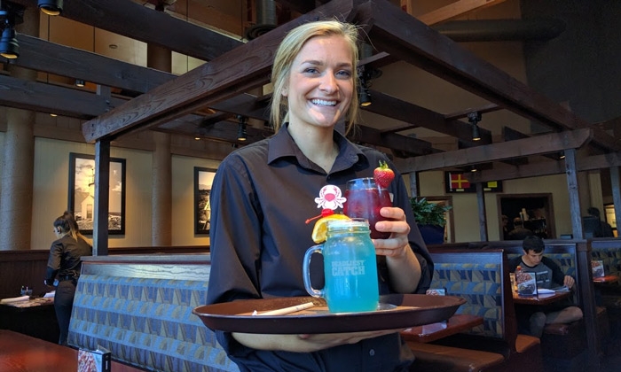 waitress drinks