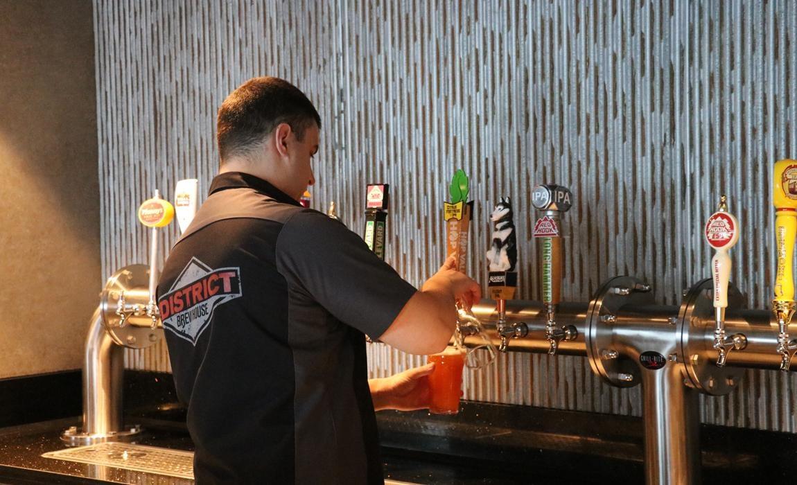 Ways to Get Free Drinks On a Cruise Ship
