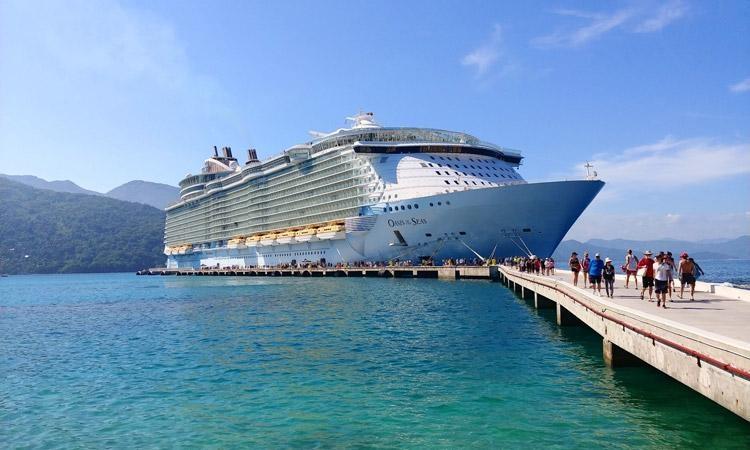 How to take great cruise photos on your next vacation.