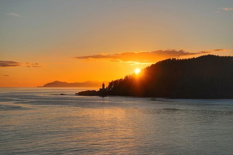 sunset from balcony of ncl jewel