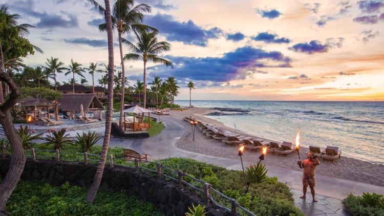 beach at four seasons resort hualalai hawaii