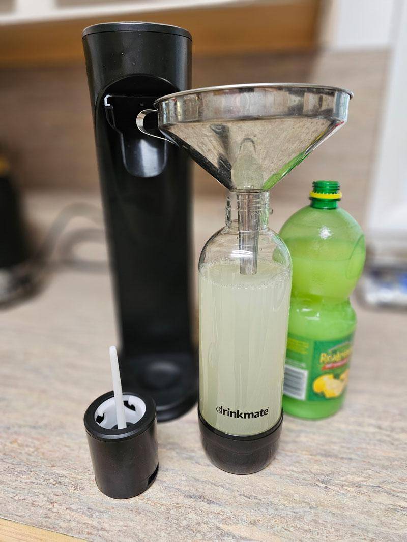 drinkmate fizzy lemon water