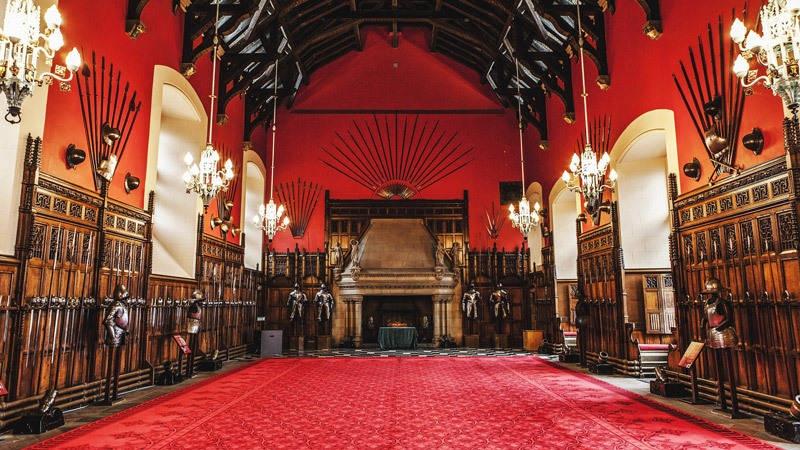 edinburgh palace scotland