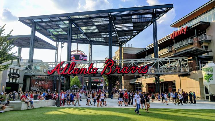 atlanta suntrust park battery braves
