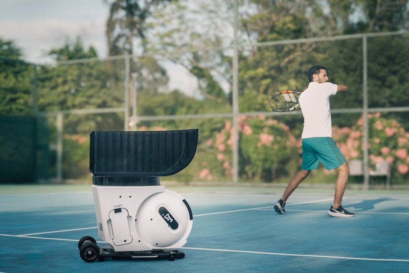 PongBot Pace S Pro AI tennis ball machine