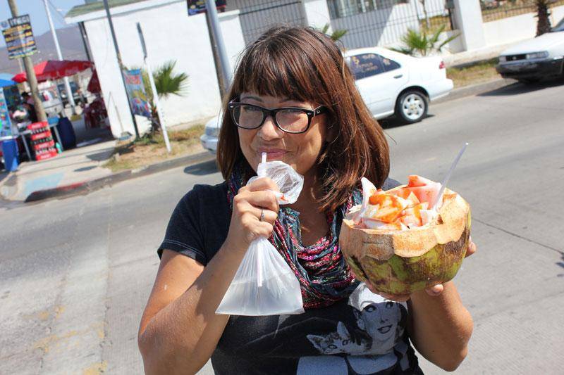 sugar jones cocos locos