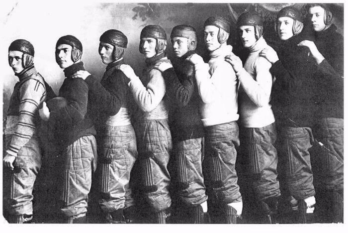 1900s football team