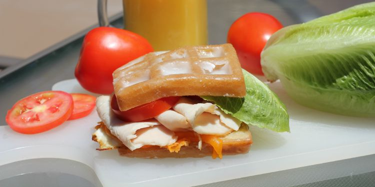 Foster Farms Turkey Sandwich