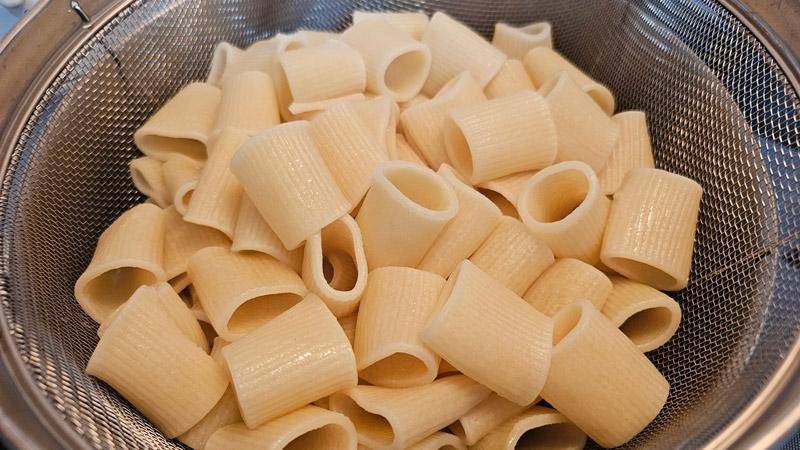 frankies 457 mezze maniche pasta