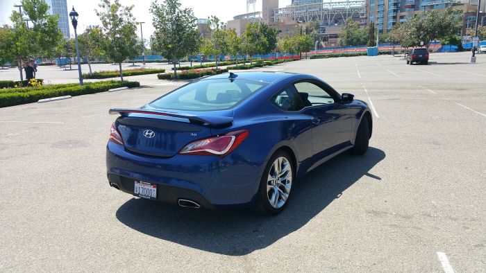 genesis coup rear