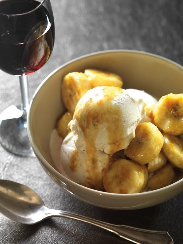 classic las vegas bananas foster recipe from the golden steer