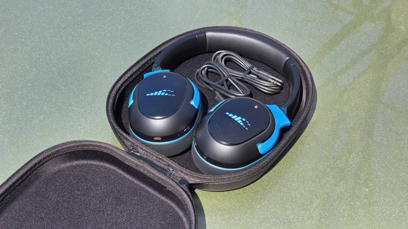 H2O Audio RIPT Ultra Over-The-Ear Sport Headphones