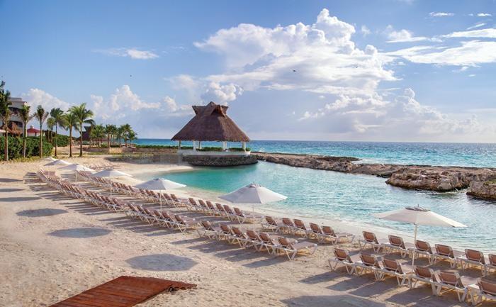 hard rock hotel riviera maya heaven beach umbrellas