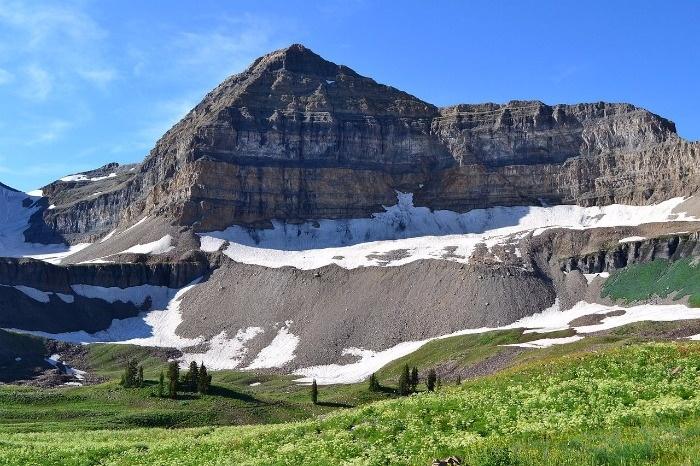 hiking mt timpanogos