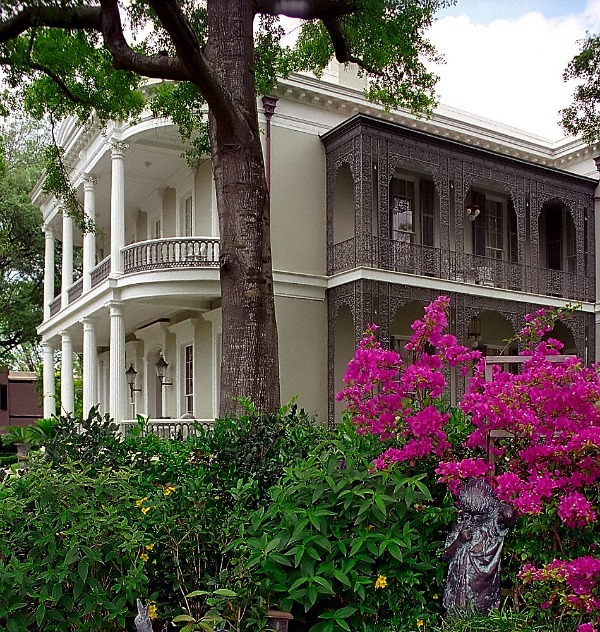new orleans mansion