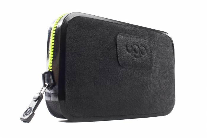 ugo floating waterproof phone case
