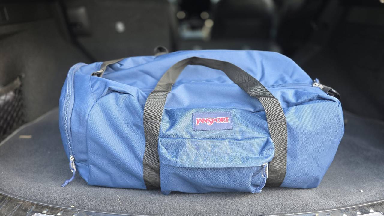 JanSport Weekender Large Duffel Review