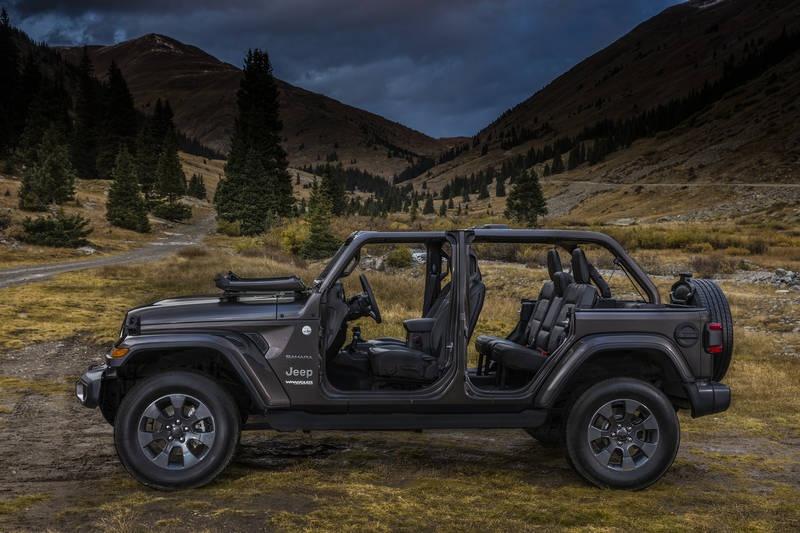 jeep wrangler with windshield down