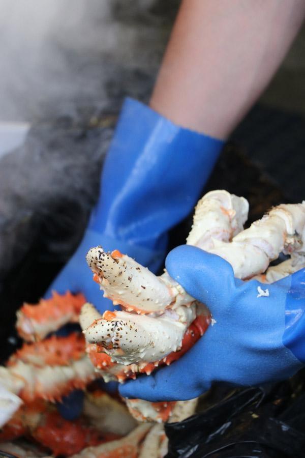 tracys king crab shack steamed king crab legs juneau alaska