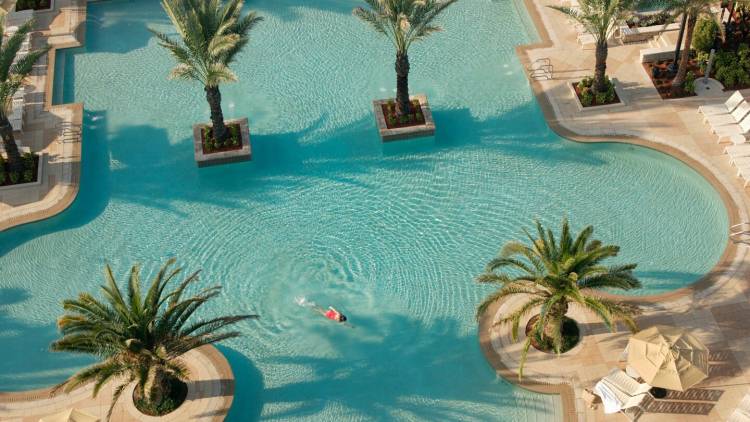 jw marriott marco island beach resort pool
