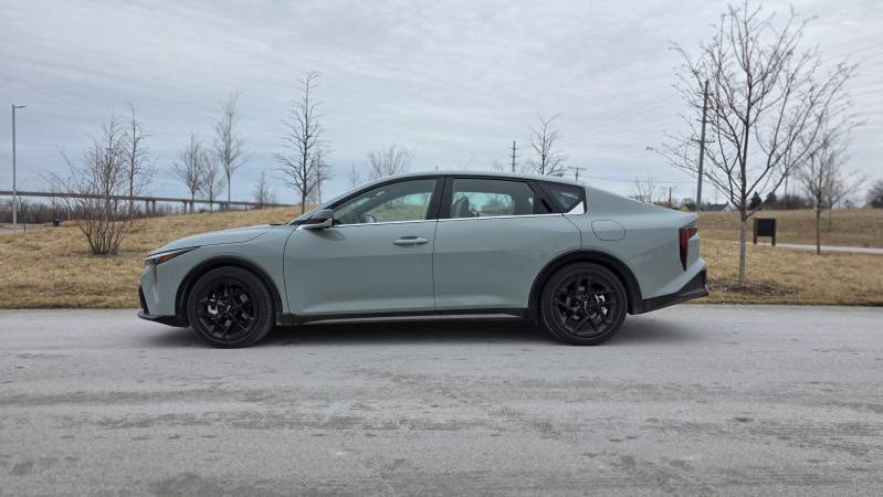 kia k4 gt-line