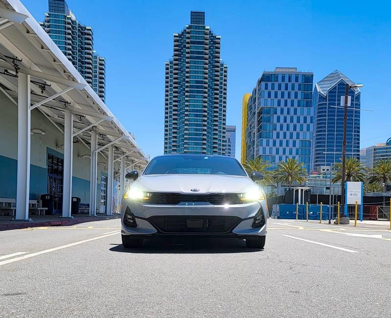 kia k5 gt line front