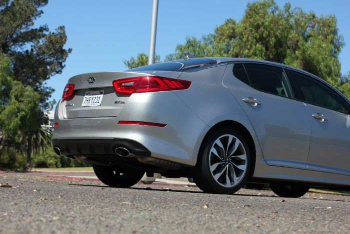 kia optima rear