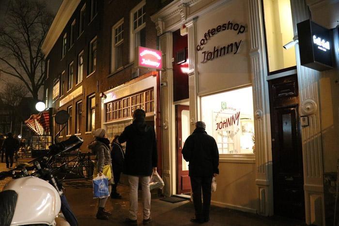 coffeeshop johnny amsterdam