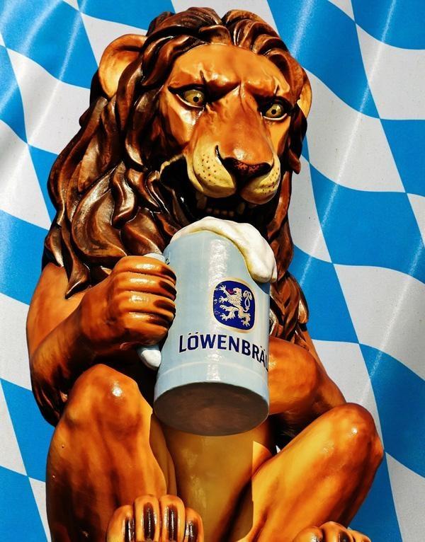munic germany beer fest lowenbrau lion