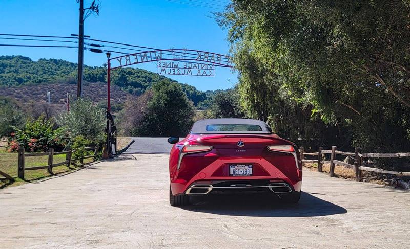 lc500 convertible rear