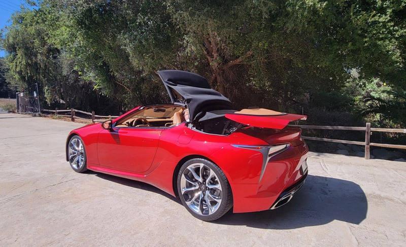 lc500 top down in motion