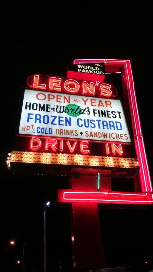 leons sign