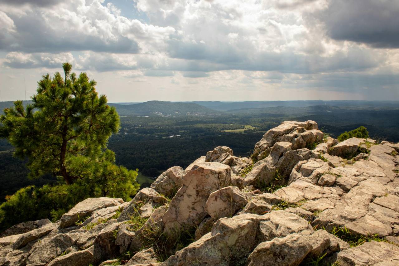 mountains outside of little rock arkansas