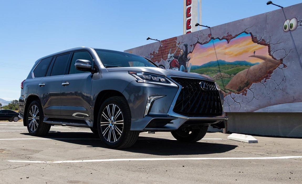 Lexus LX 570 SUV comparison with the Toyota Land Cruiser