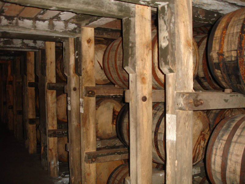 makers mark distillery tour includes visiting a rickhous and seeing bourbon barrels