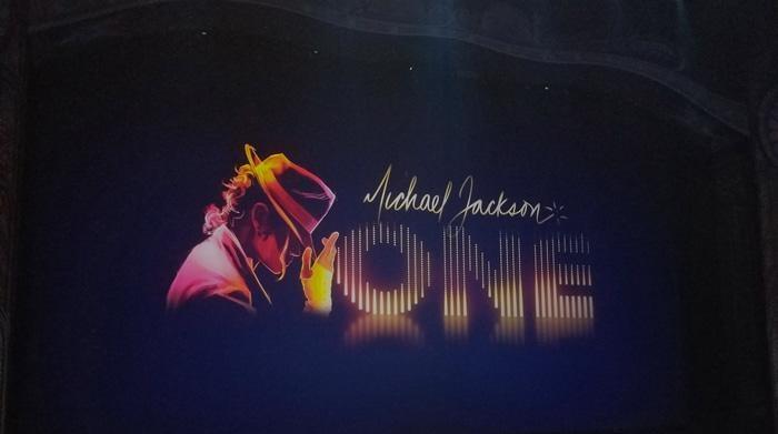 michael jackson one cirque du soleil show at mandalay bay