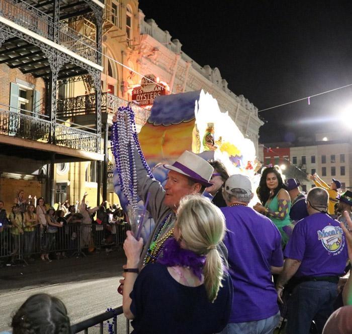 sharing beads mardi gras