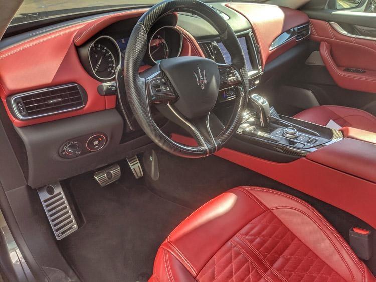 red leather interior maserati levante gts