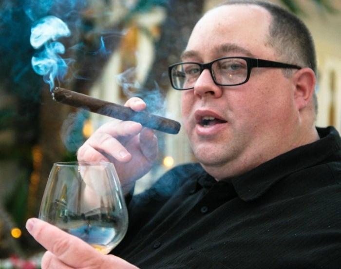 smoke cigar tequila 2