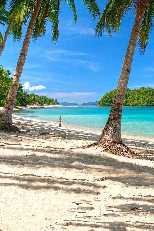 las cabanas beach el nido philippines