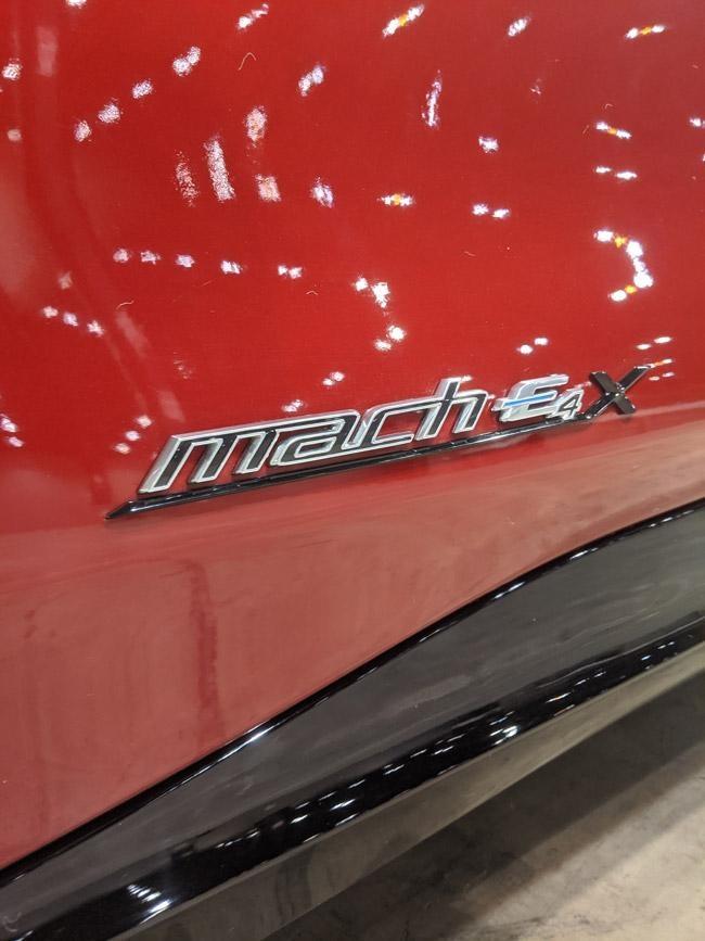 ford mustang mach e 4x