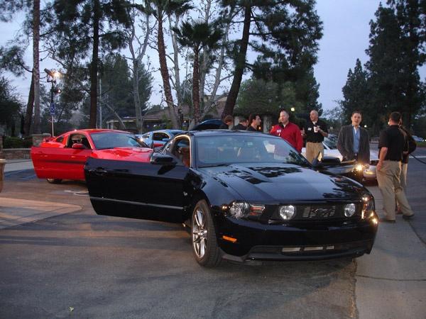 mustang-gt-party